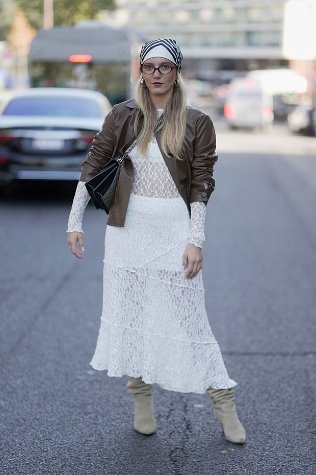Sheer dress na jesień