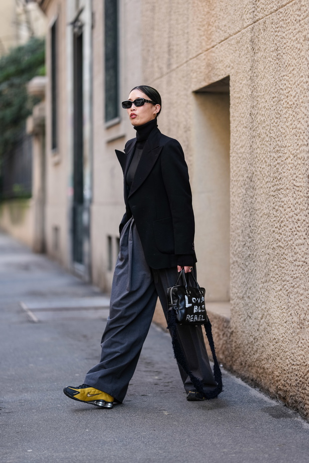 Street Style - Day 4 - Milan Fashion Week - Womenswear Fall/Winter 2025/2026