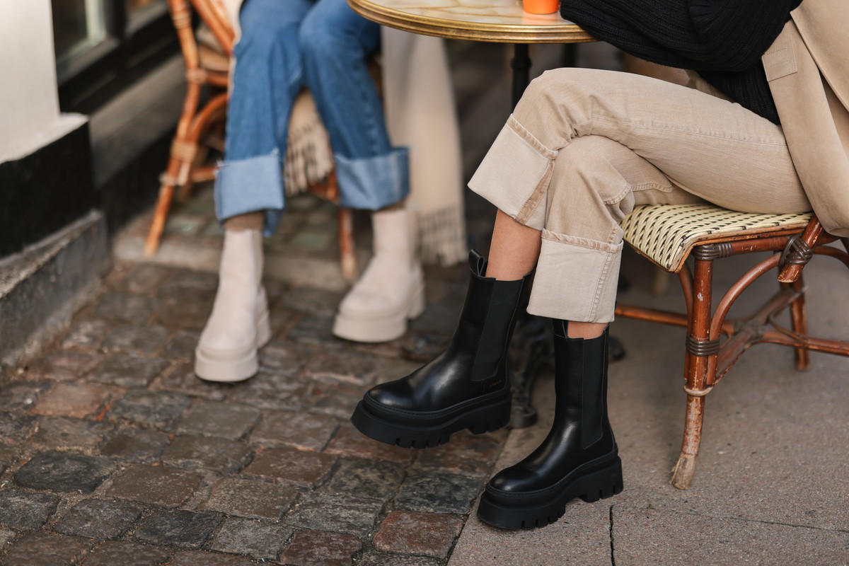 Street Style - Copenhagen - October 01, 2021