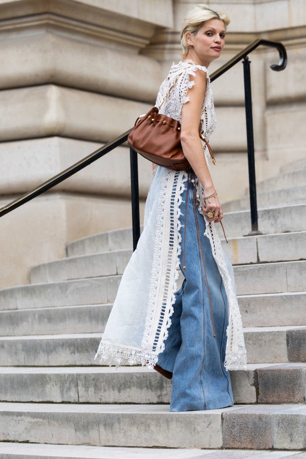 sukienka na jeansy wide leg