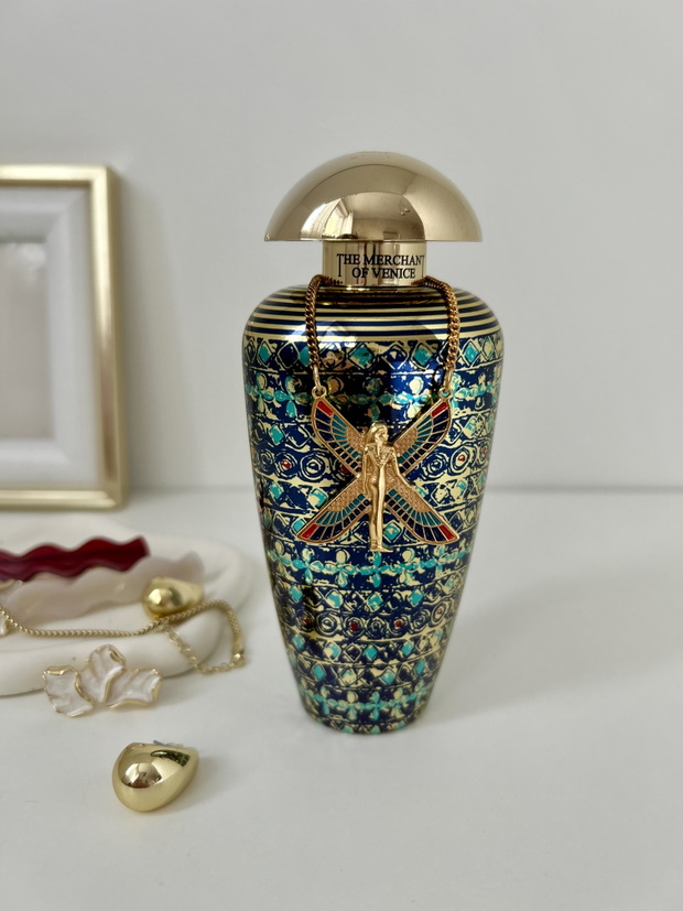 Perfumy Queen of The Night