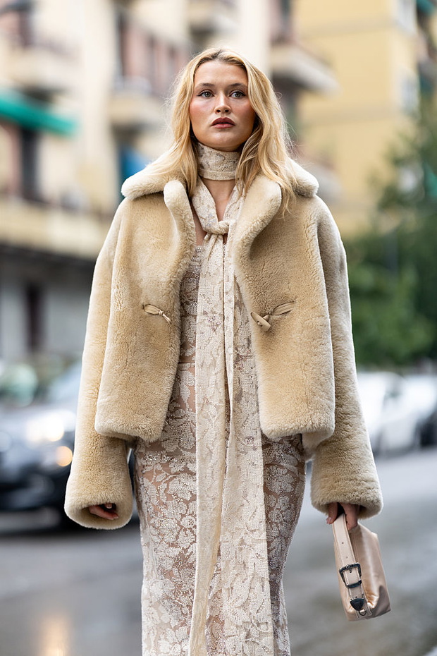 Street Style - Day 5 - Milan Fashion Week - Womenswear Spring/Summer 2026