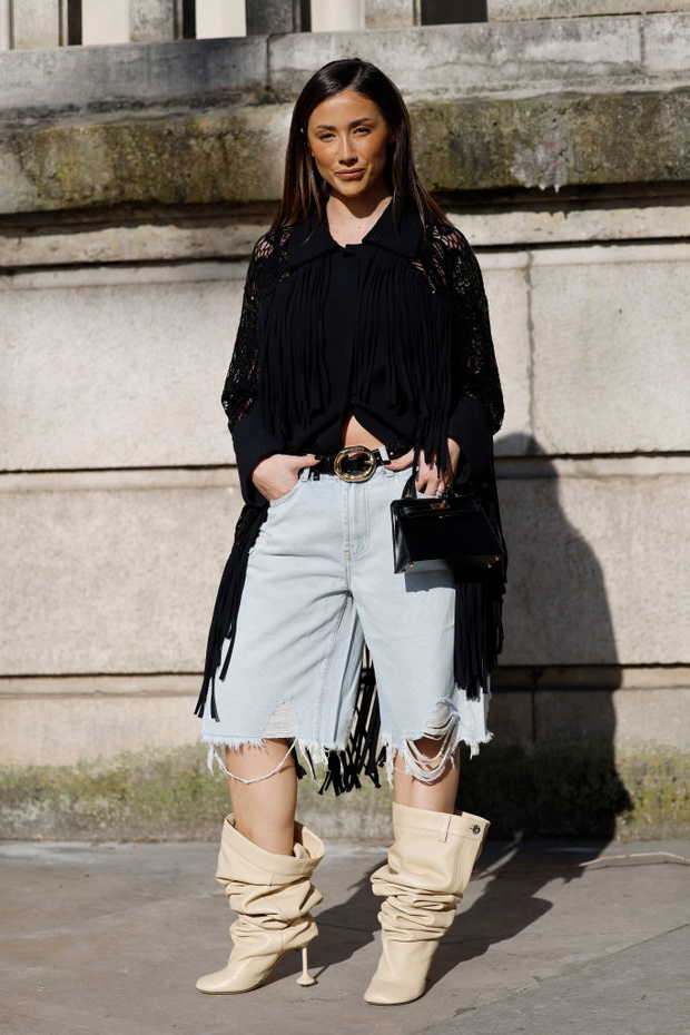 „Vanilla suede boots” – najmodniejsze buty zimy 2025 w stylu scandi