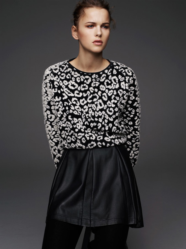 pull-and-bear-lookbook-the-essentials2-4a15356