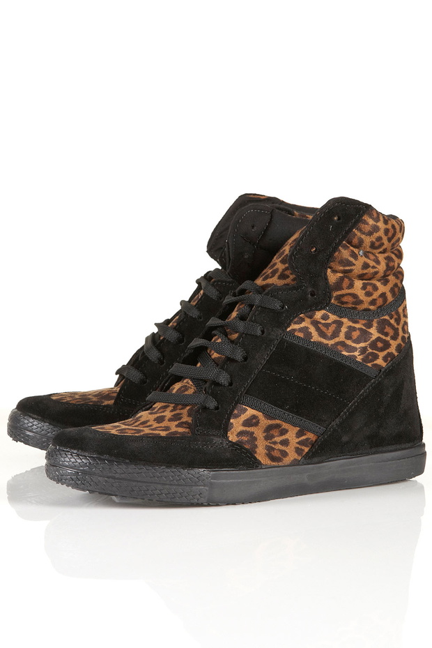 hit-sezonu-sneakersy-na-koturnie12-9626ba3