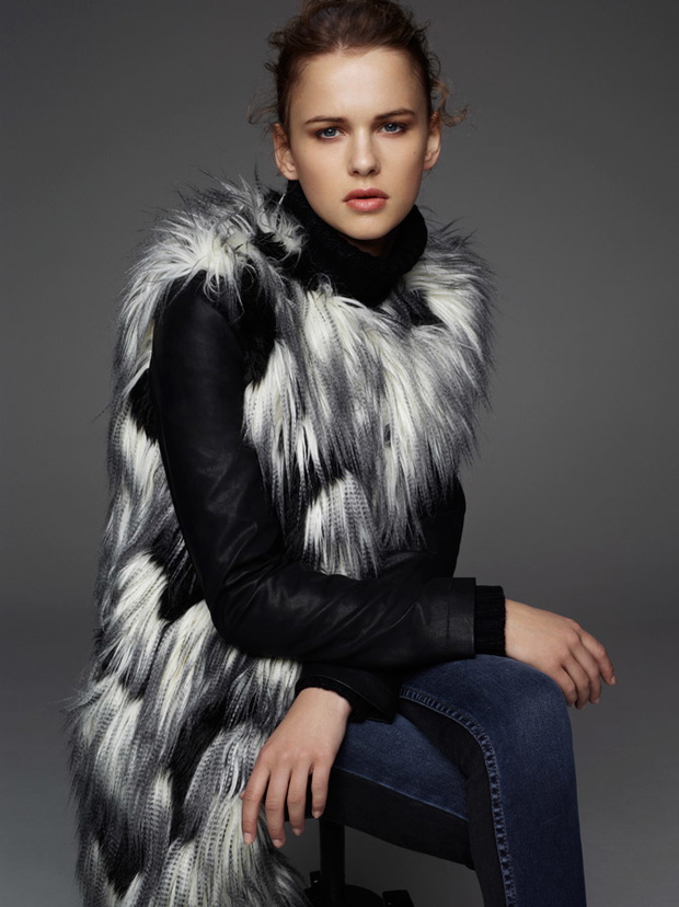 pull-and-bear-lookbook-the-essentials9-edfcc3e