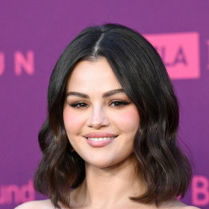 Selena Gomez we fryzurze