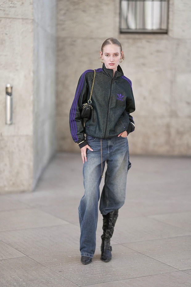 Street Style - Paris Fashion Week - Womenswear Spring Summer 2026 - Day Nine