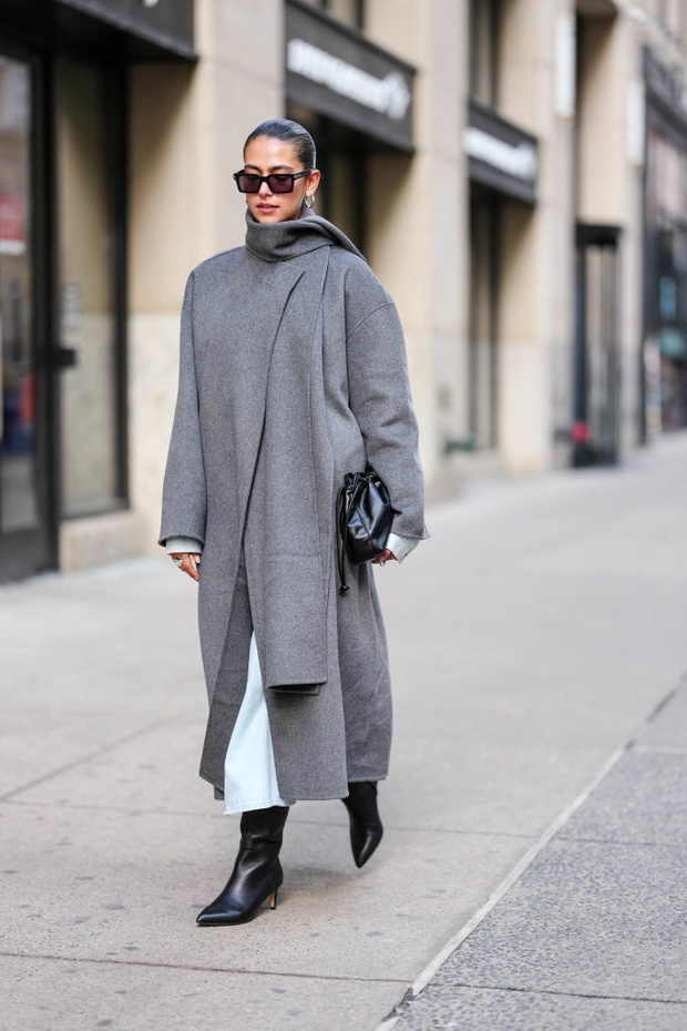 „Navy trench” i „grey wool trousers” – nowy paryski uniform zimy 2025