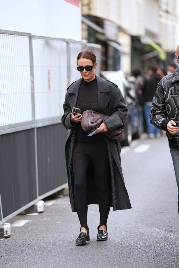 Street Style - Paris Fashion Week - Womenswear Spring Summer 2026 - Day Eight