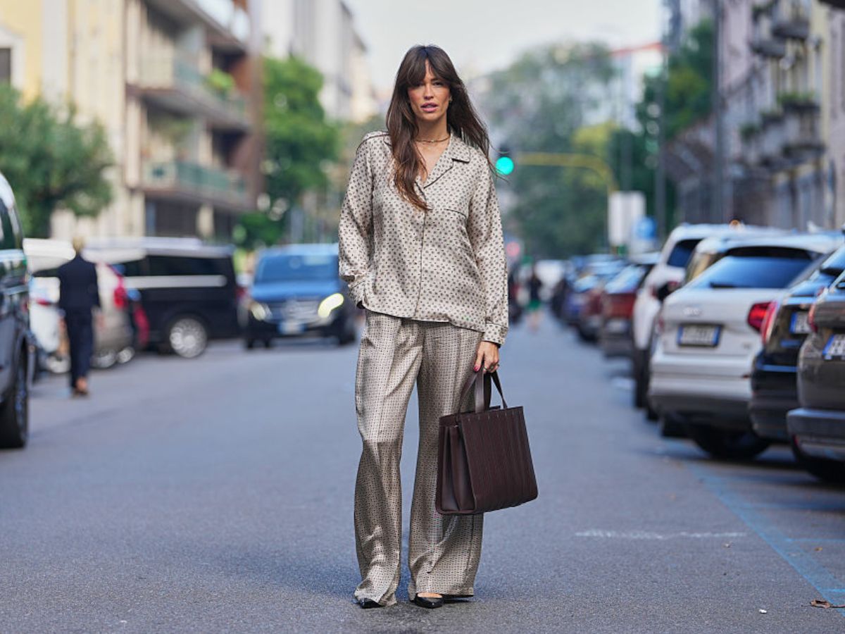 Piżama "comfort luxe" to must-have Skandynawek na zimowe wieczory