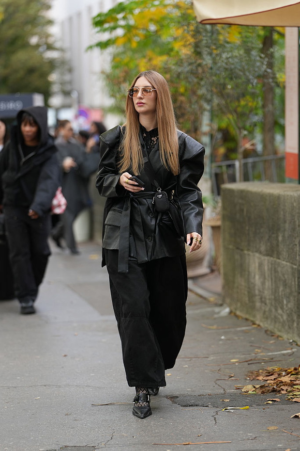 „Hourglass leather blazer” – skórzana marynarka it-girls na zimę 2025