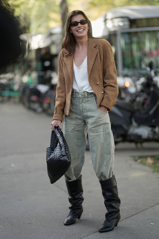 „Slouchy boots” – buty, które zdominują zimę 2025