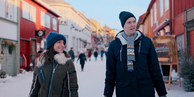 facet na święta netflix serial świąteczny