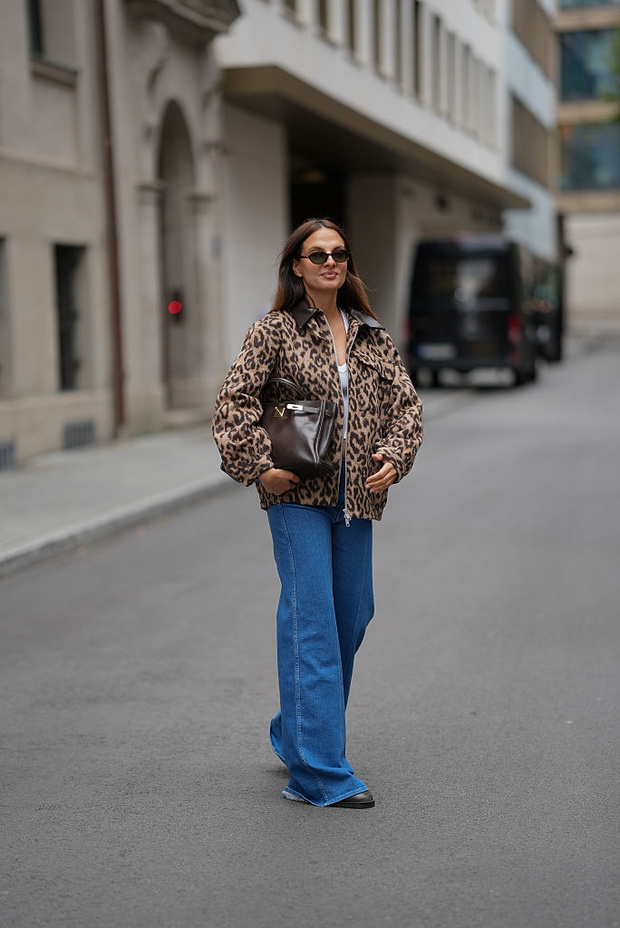 Stylizacje z jeansami wide leg