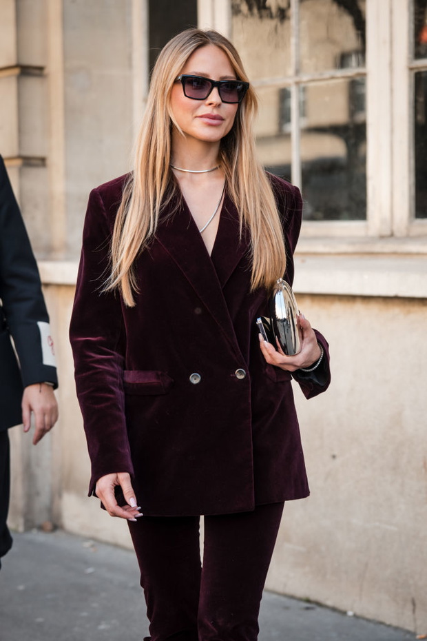 Aksamit zimą 2025. Jak nosić velvet w stylu Kożuchowskiej