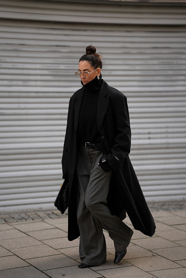 Snowy Turtleneck – minimalistyczny hit zimy 2025 w stylu Totême