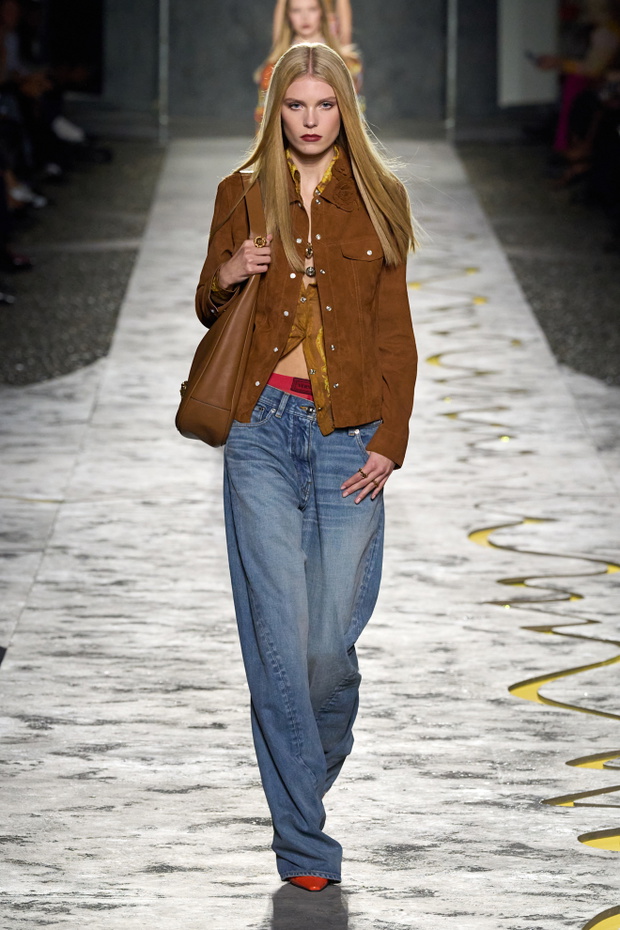 Versace S25 baggy jeans