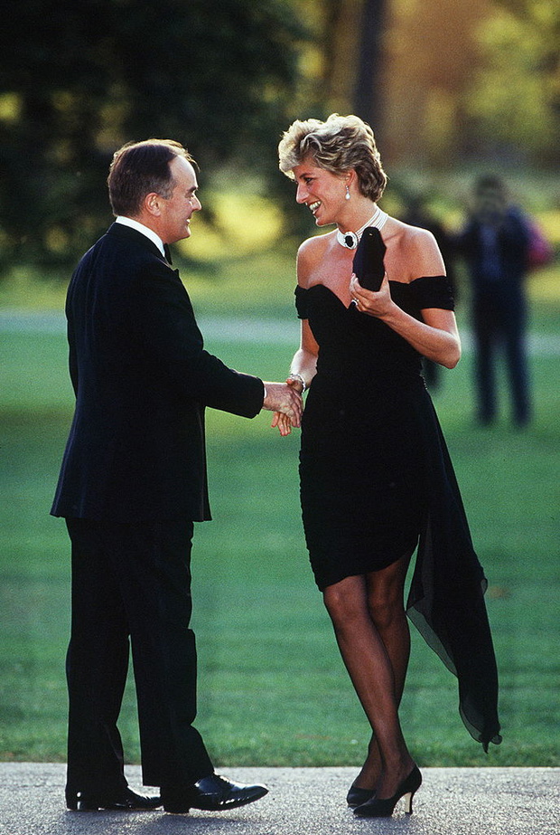revenge dress