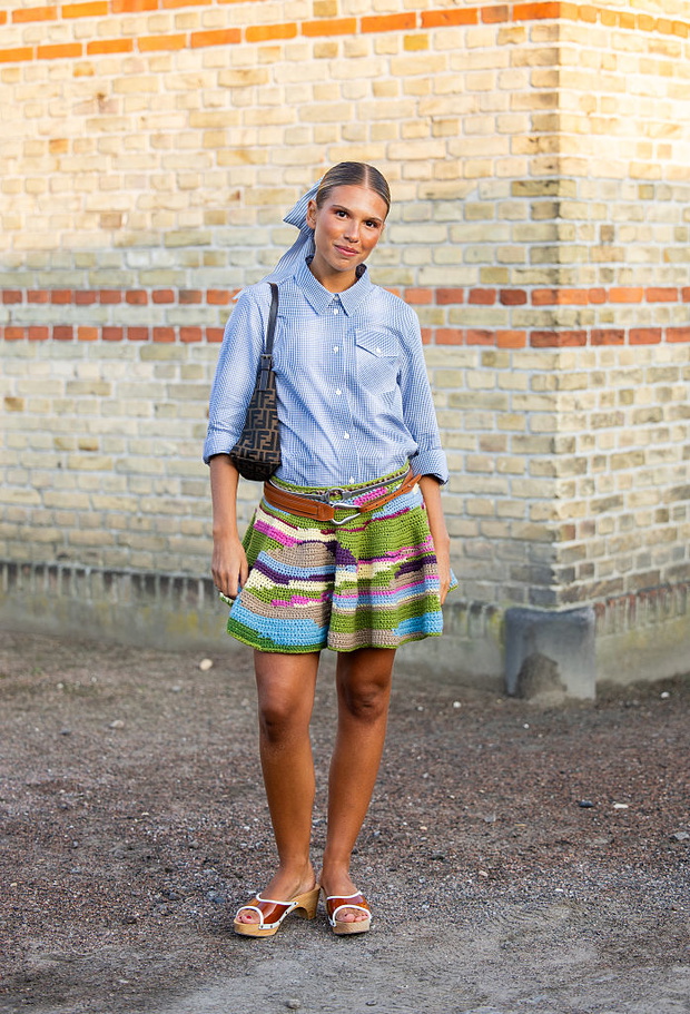 Ribbon Skirt – satynowa spódnica z wiązaniem hitem sezonu