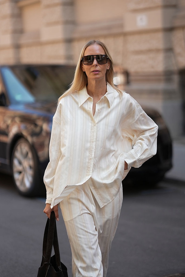 Satynowa koszula – trend Everyday Satin 2025/2026