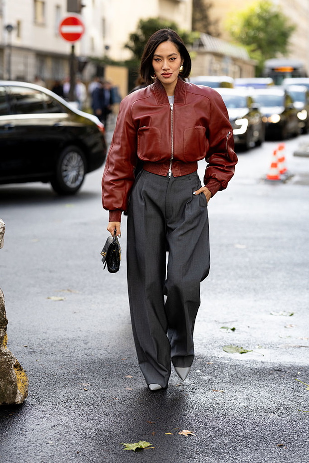 Street Style - Paris Fashion Week - Womenswear Spring Summer 2026 - Day Six