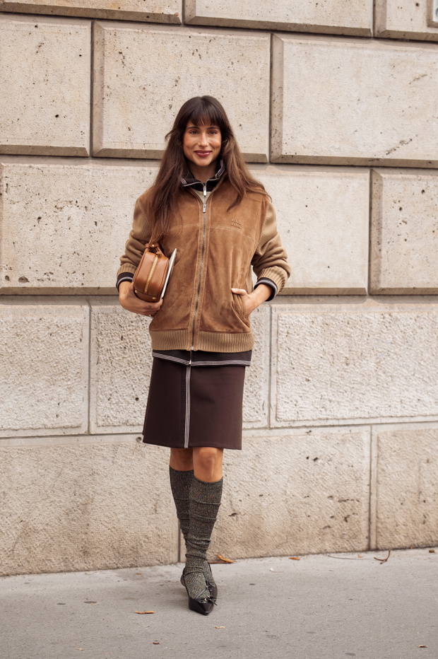 Street Style - Paris Fashion Week - Womenswear Spring Summer 2026 - Day Eight