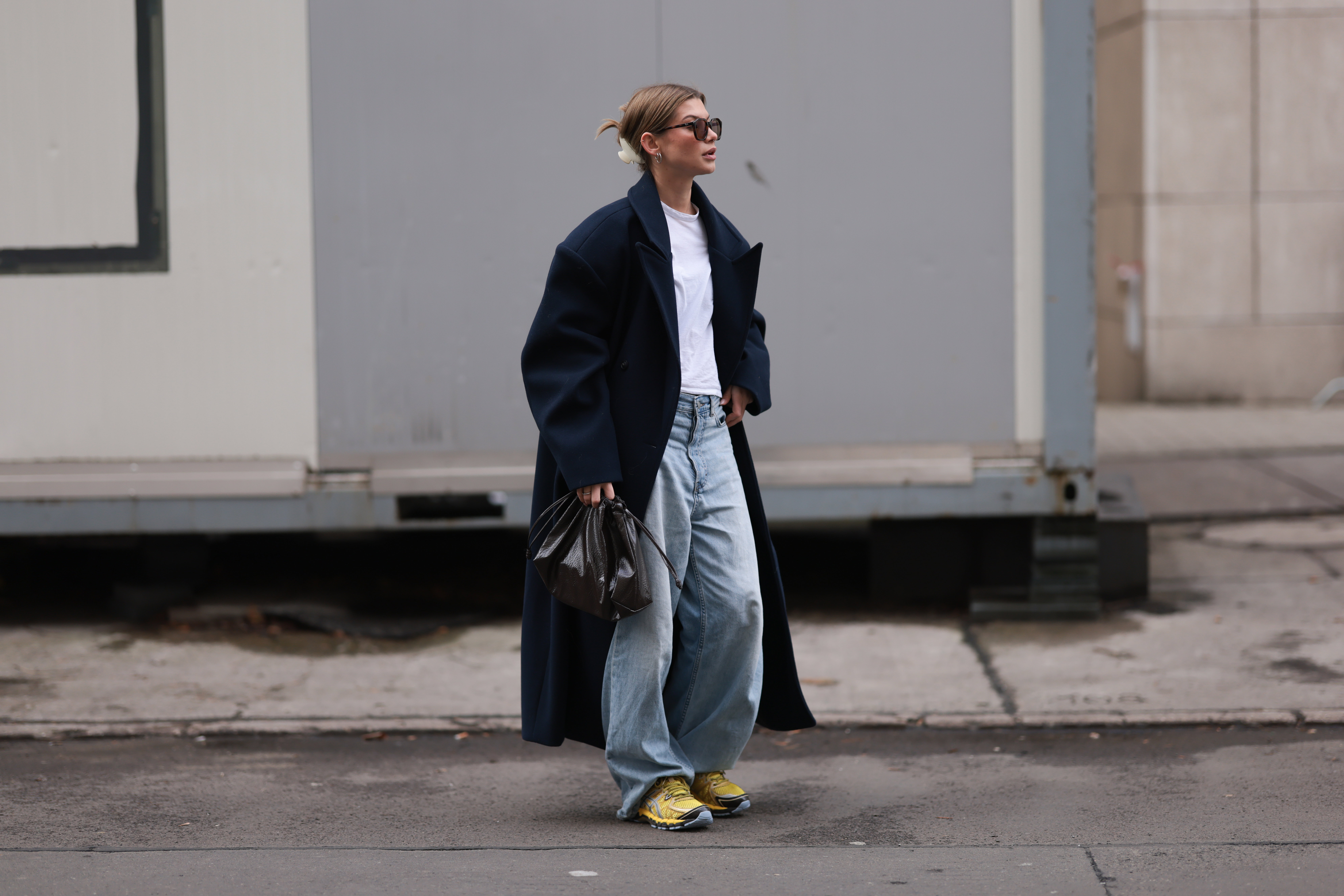 modne kolory sneakersów 2026