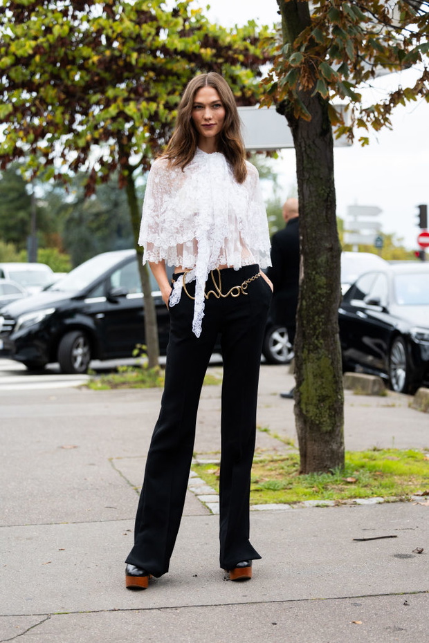Street Style - Paris Fashion Week - Womenswear Spring/Summer 2025 - Day Four