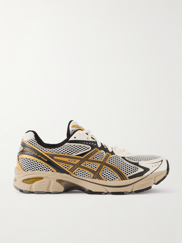 sneakers earth toned