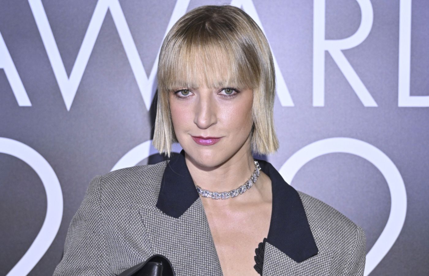 Lara Gessler w modnych sneakersach na wiosnę 2026