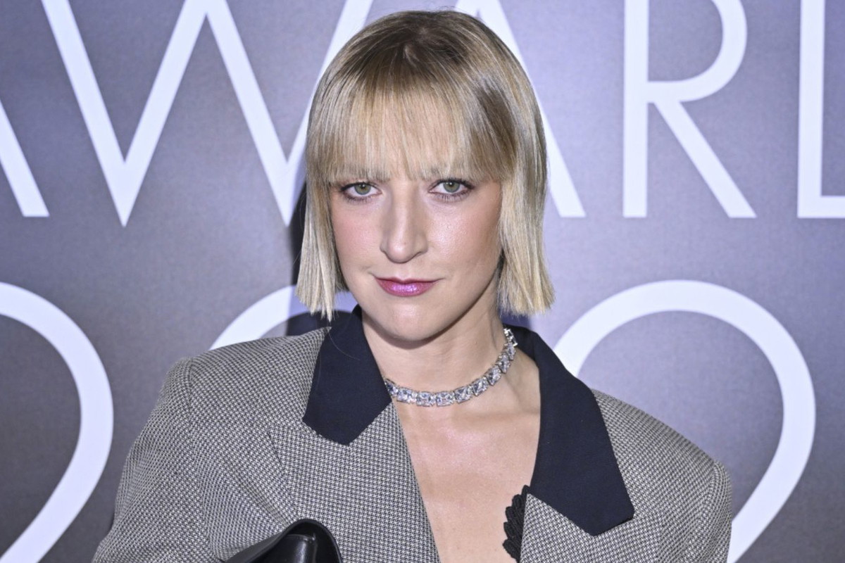 Lara Gessler w modnych sneakersach na wiosnę 2026