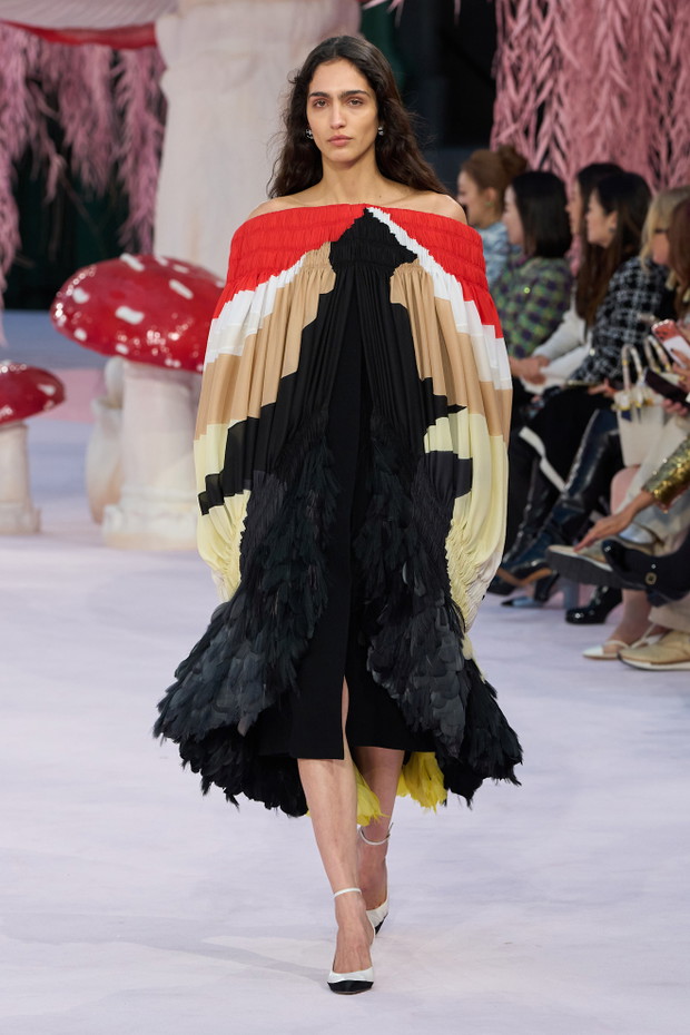Chanel HC S26/Spotlight Launchmetrics