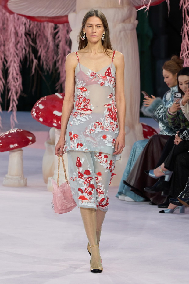 Chanel HC S26/Spotlight Launchmetrics