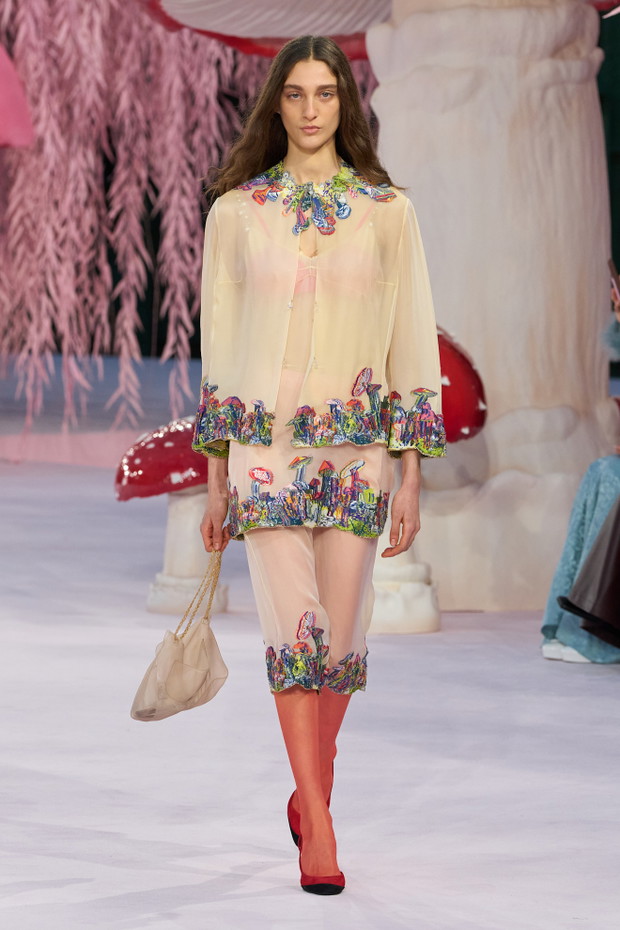 Chanel HC S26/Spotlight Launchmetrics