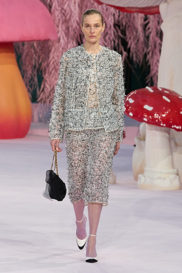 Chanel HC S26/Spotlight Launchmetrics