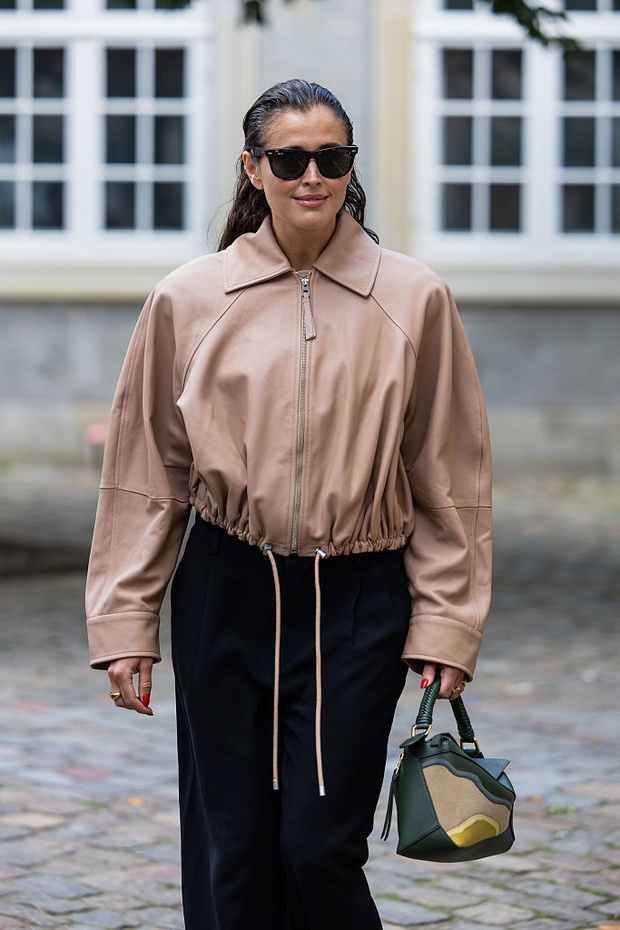 Cropped Outerwear – krótka kurtka sezonu 2025/2026