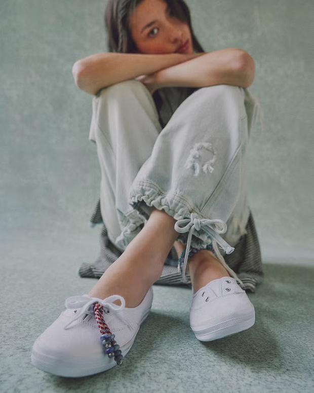 sneakersy