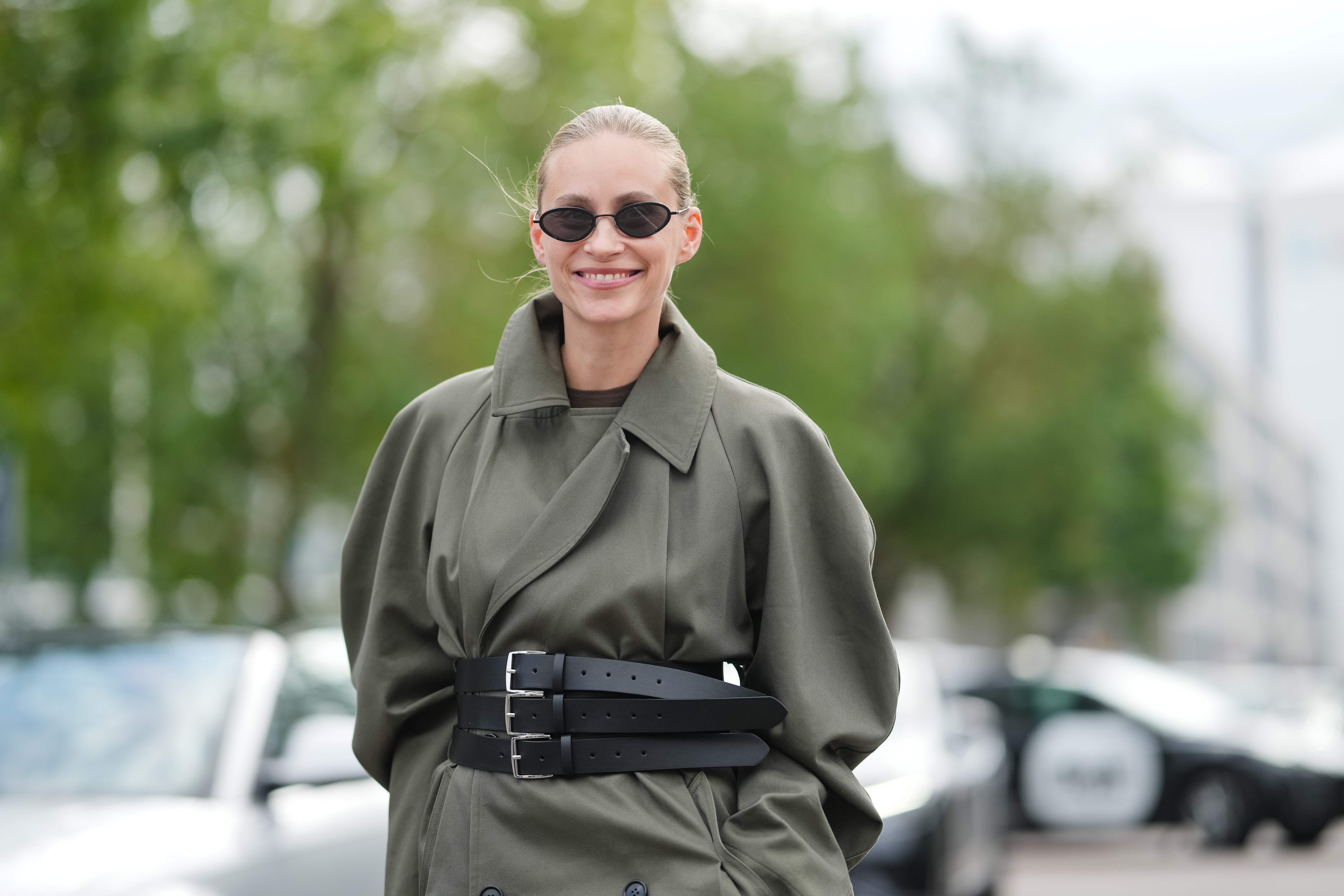olive green shopper