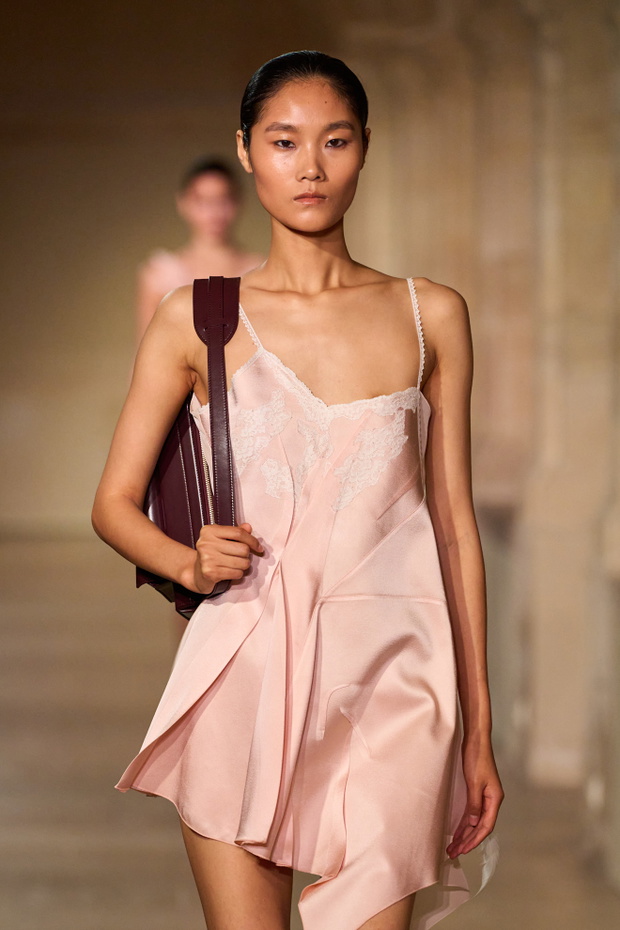 Victoria Beckham S26 026a