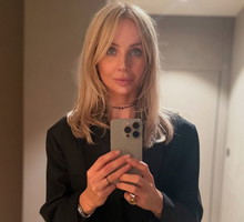 Agnieszka Woźniak-Starak pokazuje, jak nosić jeansy do kozaków