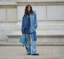 Jeansowy monolook to nowa definicja „effortless chic”
