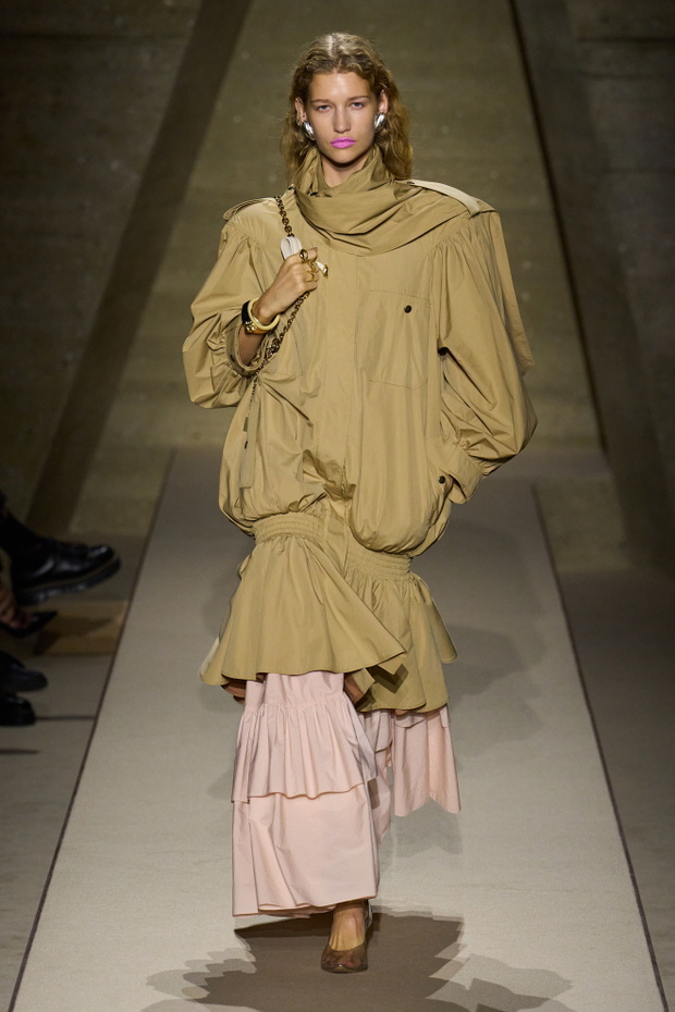 Spodnie z falbankami Chloé SS26