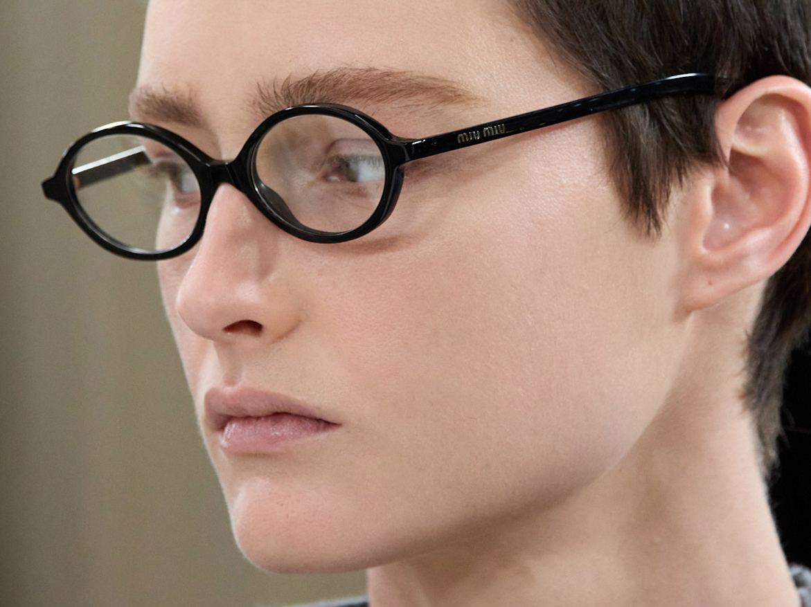 MIU MIU okulary w stylu "office siren"