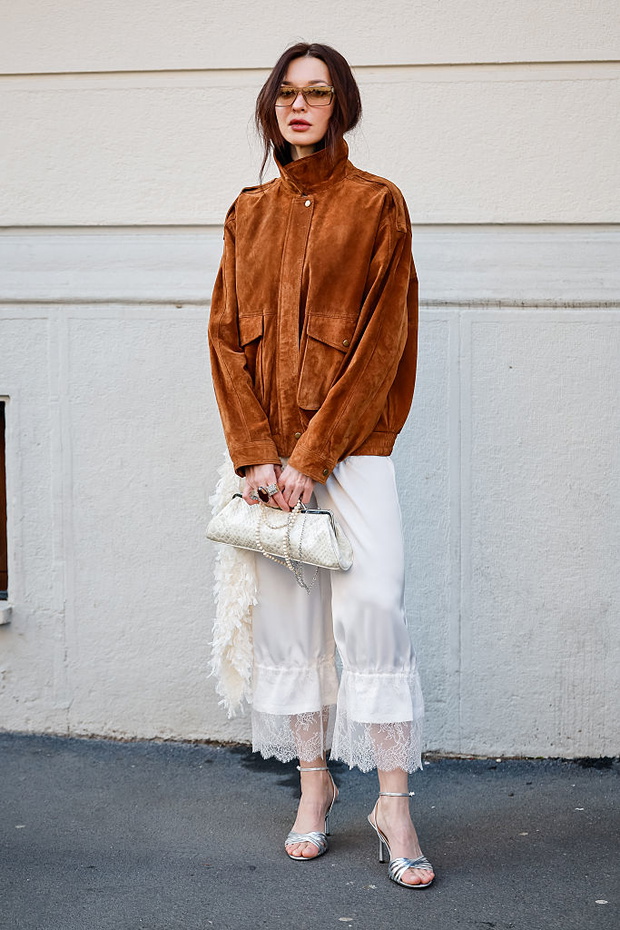 Street Style - Day 3 - Milan Fashion Week - Womenswear Fall/Winter 2026/2027