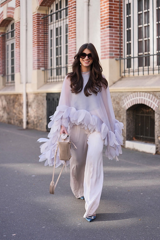 Street Style - Paris Fashion Week - Womenswear Fall/Winter 2026/2027 - Day 3