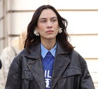 Alexa Chung już ma viralową kurtkę z Mango na wiosnę
