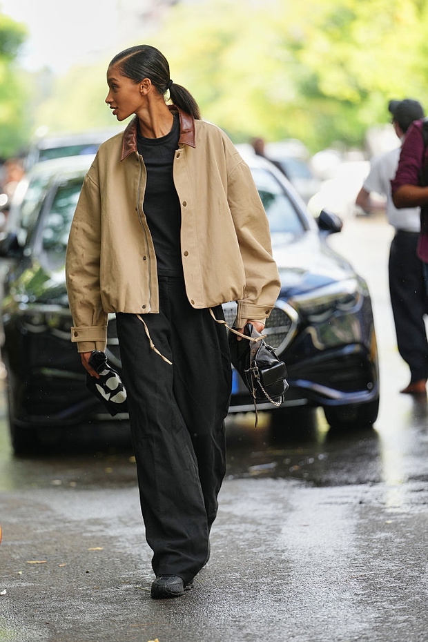 Barn jacket 2026. Modna alternatywa dla trencza