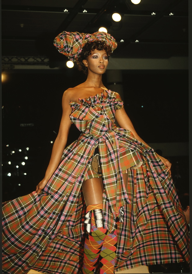Paris Fashion Weeks In The 1990's