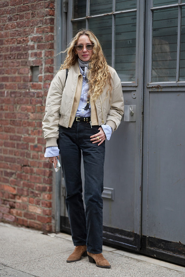 Box cut jacket 2026. Taupe zamiast czerni